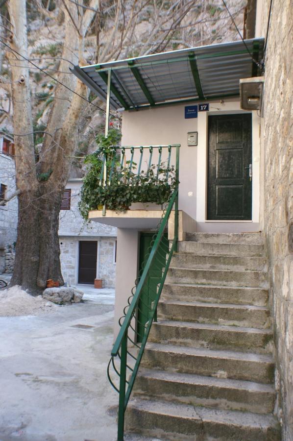 Apartments With A Parking Space Omis - 4327 Omiš Exterior foto
